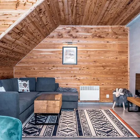 Lajkonik Apartament *