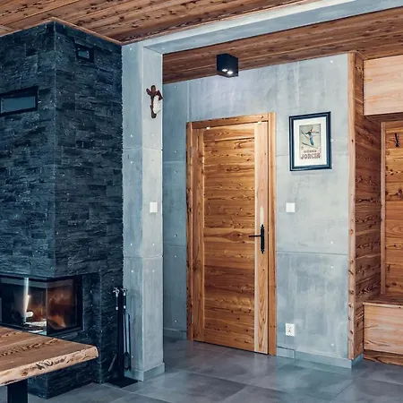 Lajkonik Apartament *